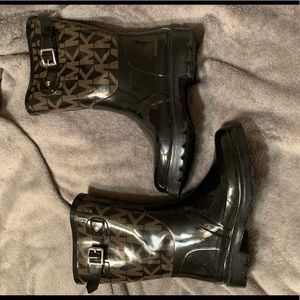 Michael Kors Rainboots